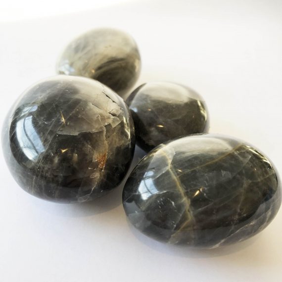 House_Of_Formlab_Grey_Moonstone_Meditation_Stones_04