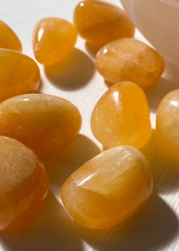 House-of-Formlab-Orange-Calcite-Pocket-Stones-002
