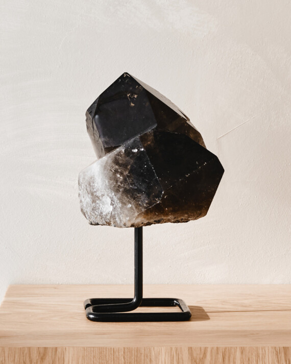 House-of-Formlab-Extra-Large-Twin-Smoky-Quartz-on-Stand-002