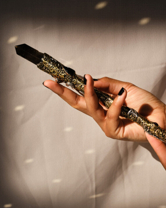 House-of-Formlab-Mercurious-Design-MOMO-smoky-and-lazer-quartz-wand-003