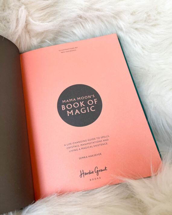 House-of-Formlab-Mama-Moons-Book-of-Magic-001c