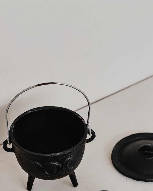 witch cauldron