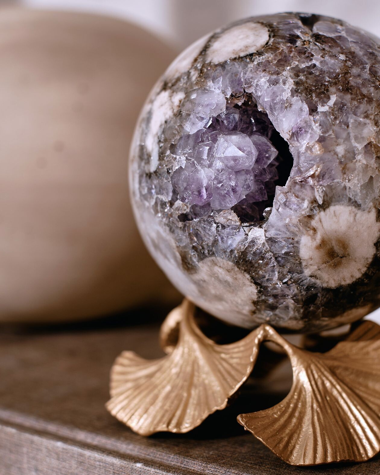 The Flower Bomb |Amethyst Geode