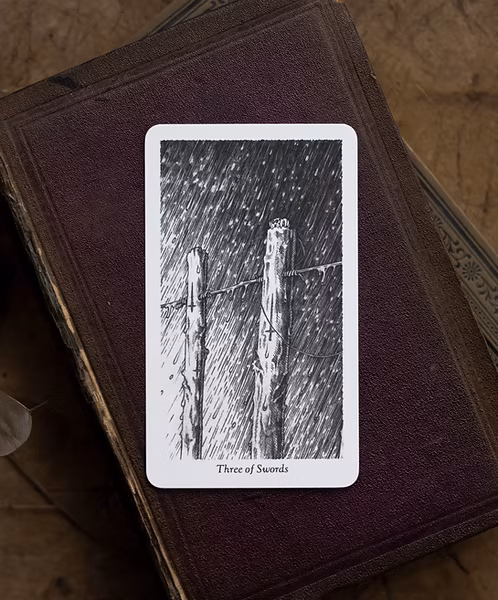 The Winding Tarot Deck