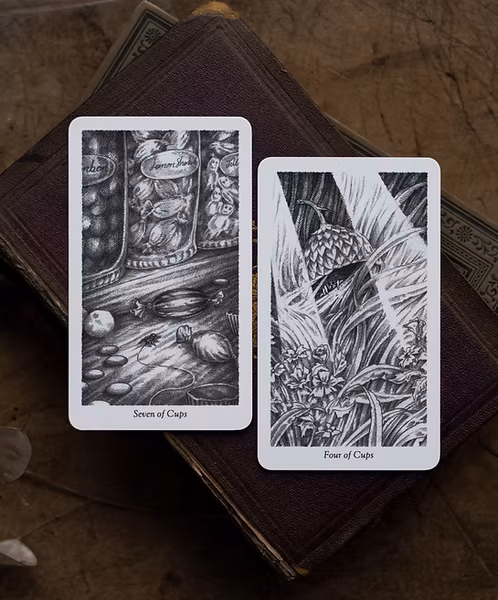 The Winding Tarot Deck